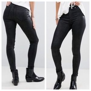 ‼️SALE‼️NWOT [A&F] Black Coated Skinny Jeans